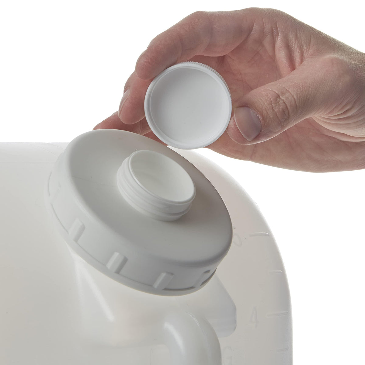 5 Gallon Plastic Dispenser Carboy with Spigot P639