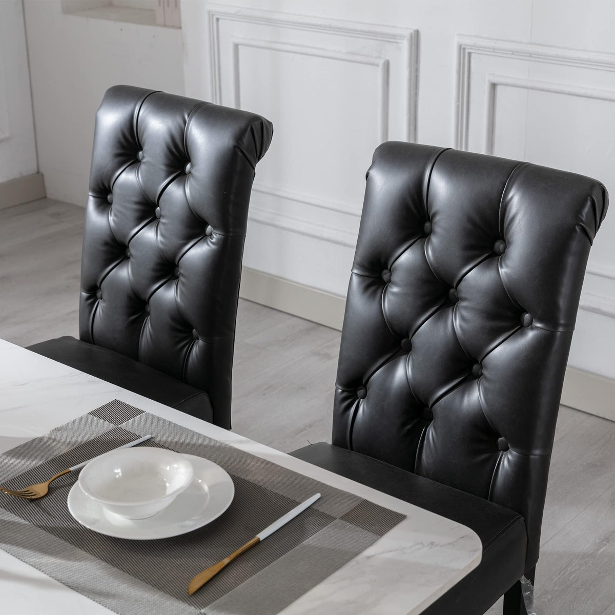 Black Set of 4 PU Leather Tufted Dining Chairs Y63720