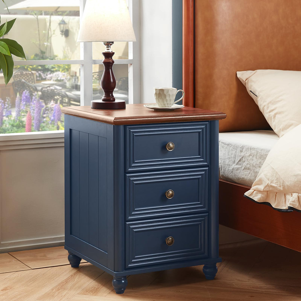 18" Night Stand with 3 Drawers P2583