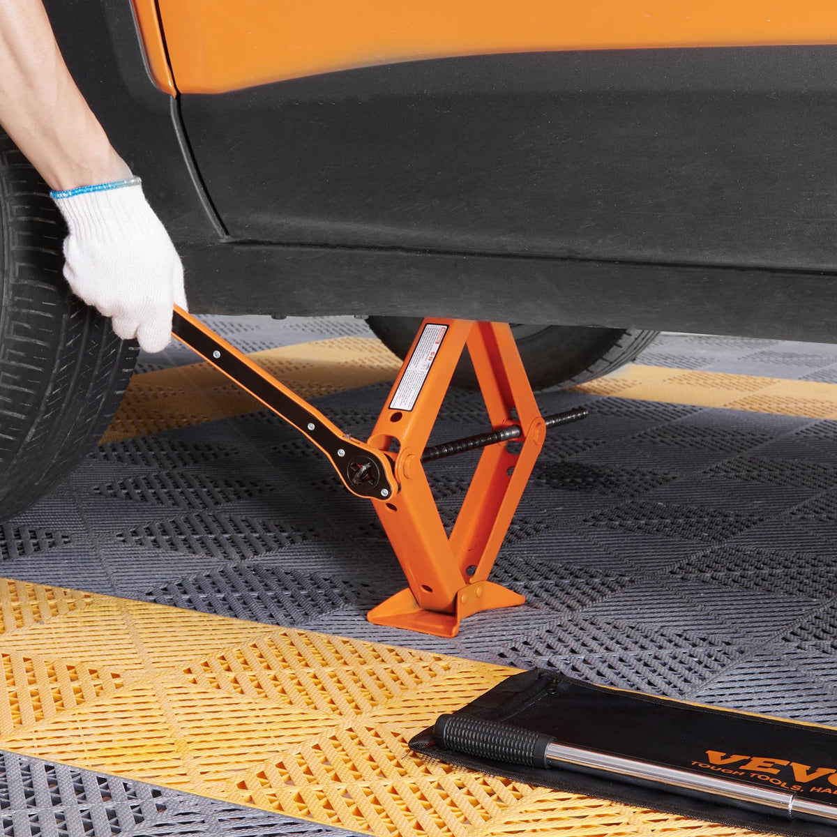 2.5 Ton Scissor Car Jack with Lifting Range A827